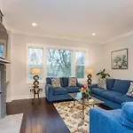Modern Vacation Home III