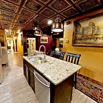 Broadway 4Br 2Bth 2500Sf Art Gallery And Steam Room