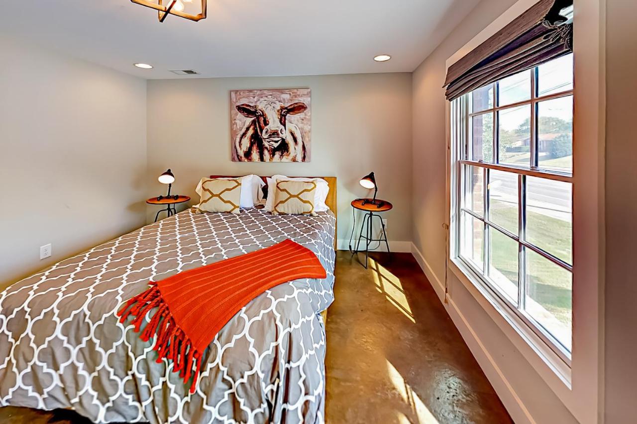 Nashville's Majesty Holiday home