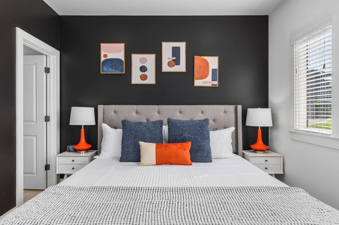 Holiday home Walk To Belmont, 12 South With Private Patio And Garage Nashville