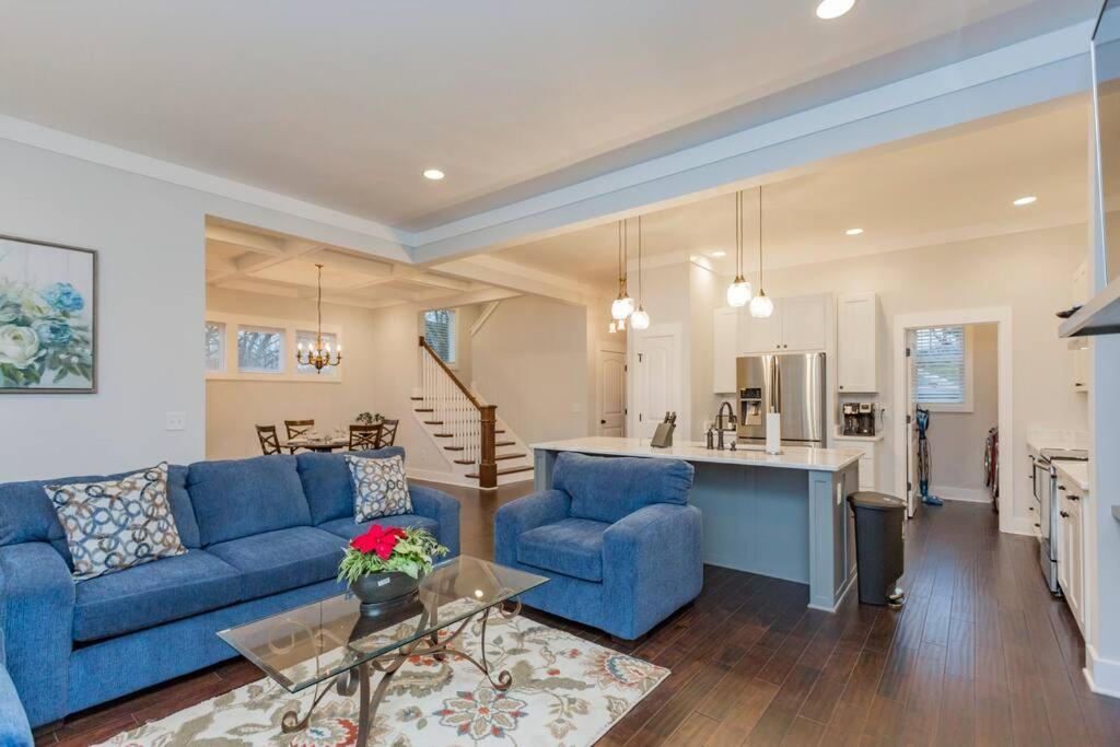 Modern Vacation Iii Holiday home Nashville