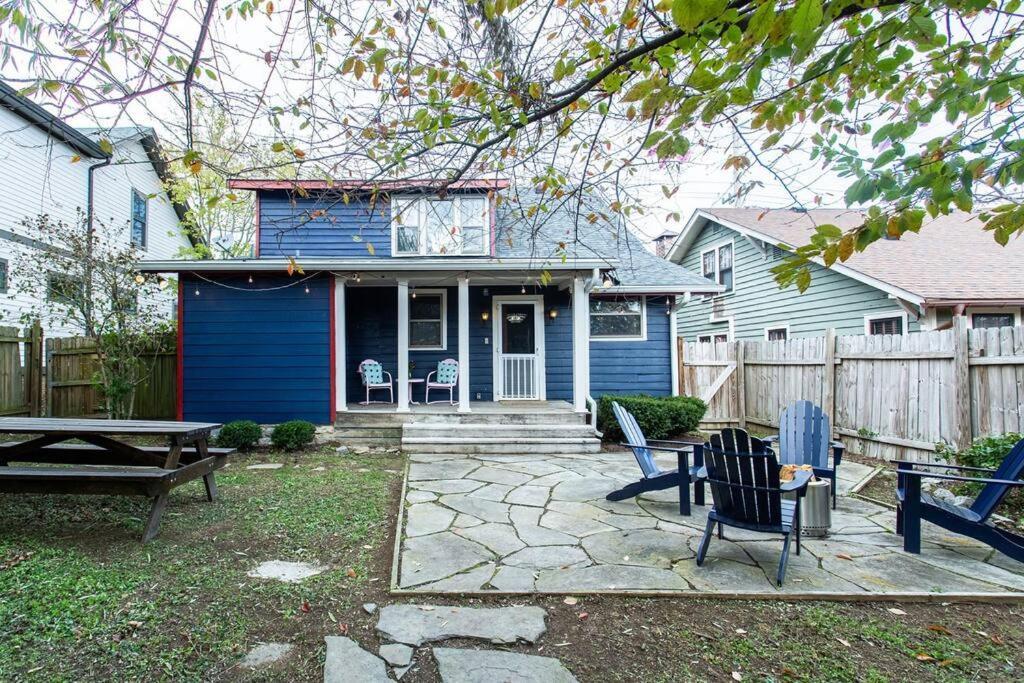 Holiday home Minutes To Downtown, Walkable To Shopping & Dining Nashville