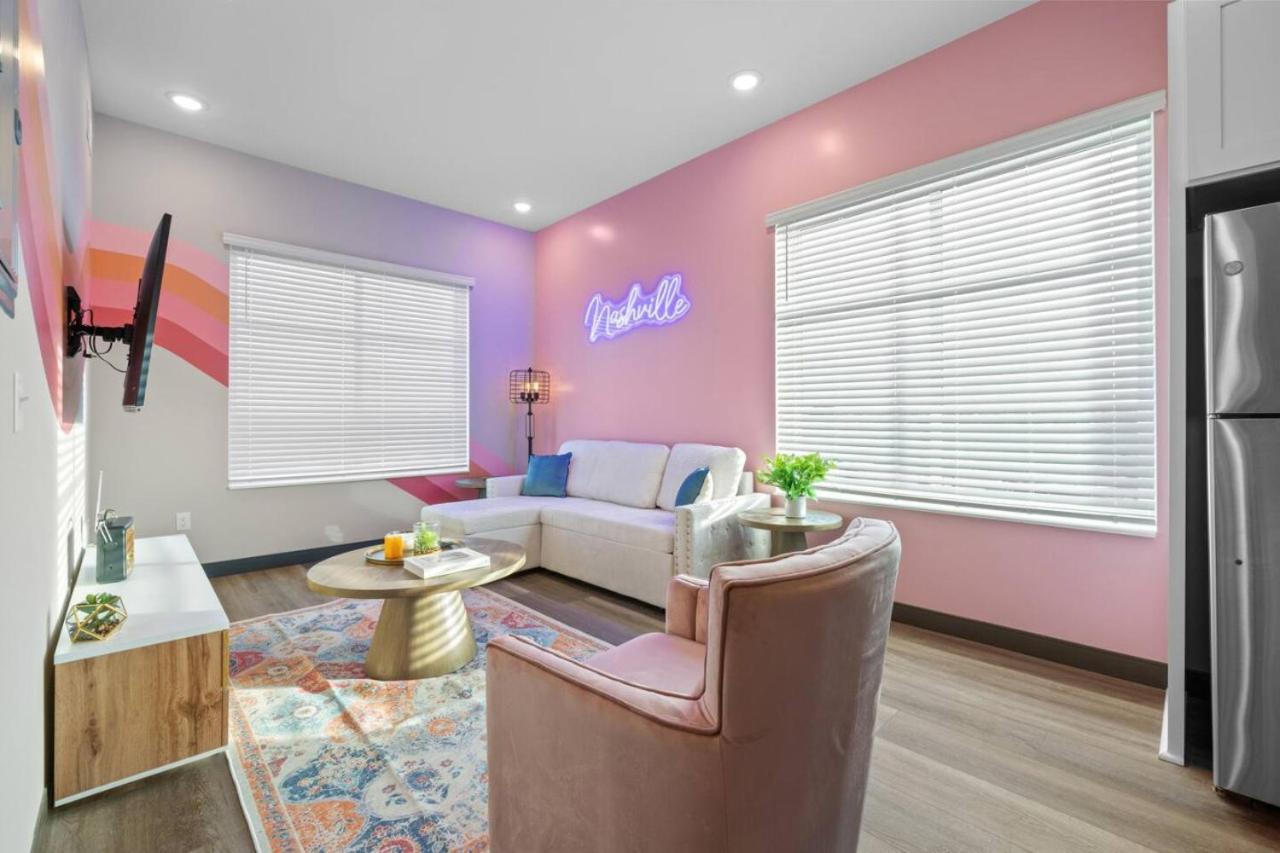 Vibrant Getaway - Cozy 2b Near Broadway Apartment Nashville