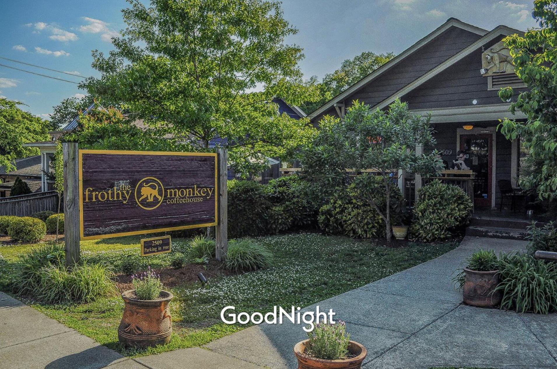 Enchant - Stunning Views - Modern Luxe Holiday home Nashville