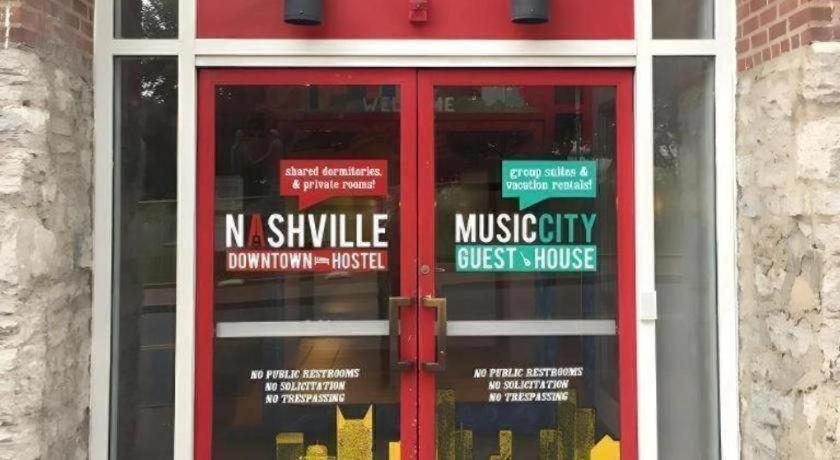 Downtown - Adults Only *