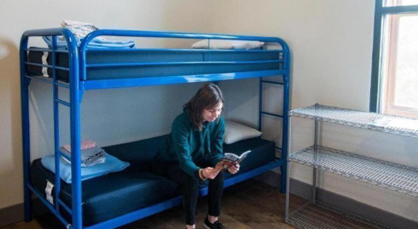 Downtown - Adults Only Hostel *