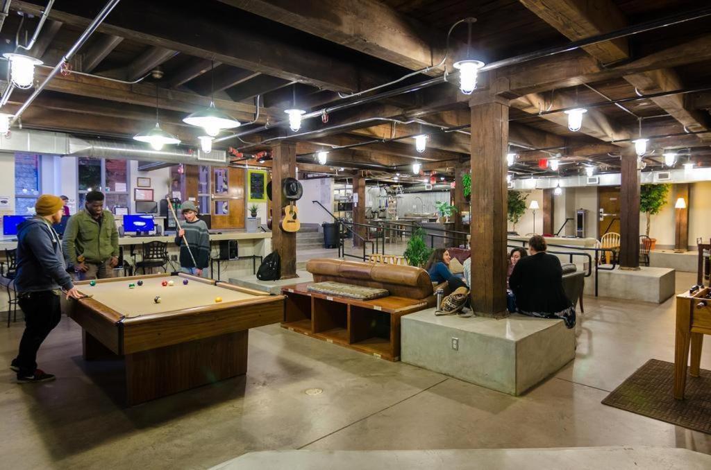 Downtown - Adults Only Hostel