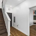 Two Adjacent Homes Sleeps 24 Only 3 Miles To Broadway