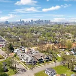 Comfy East Nashville Home For 10
