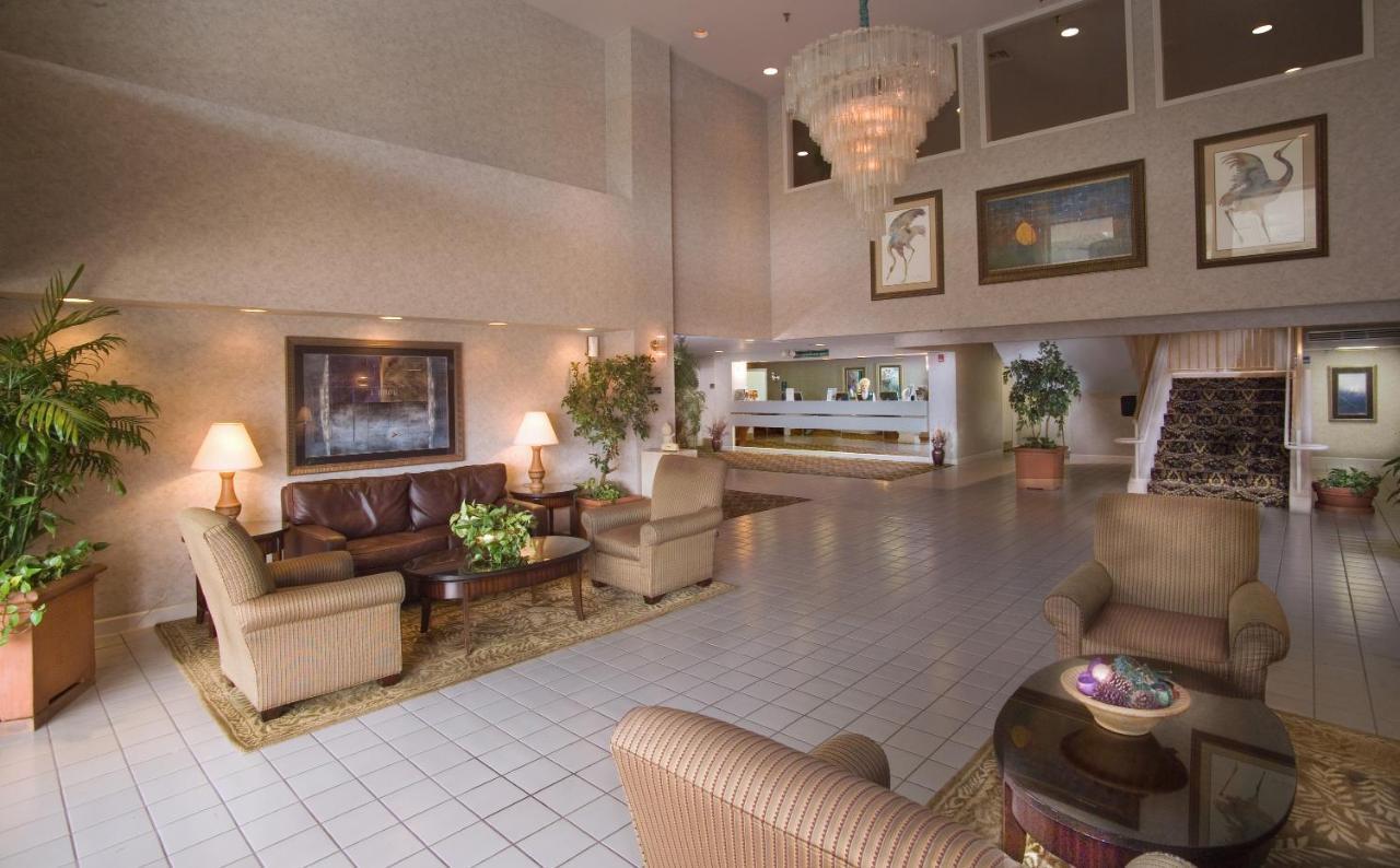 Luxe Opryland 3*