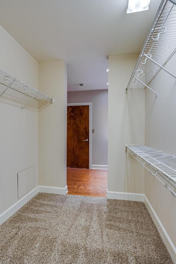 Historic Edgefield 2bd 2ba Loft *