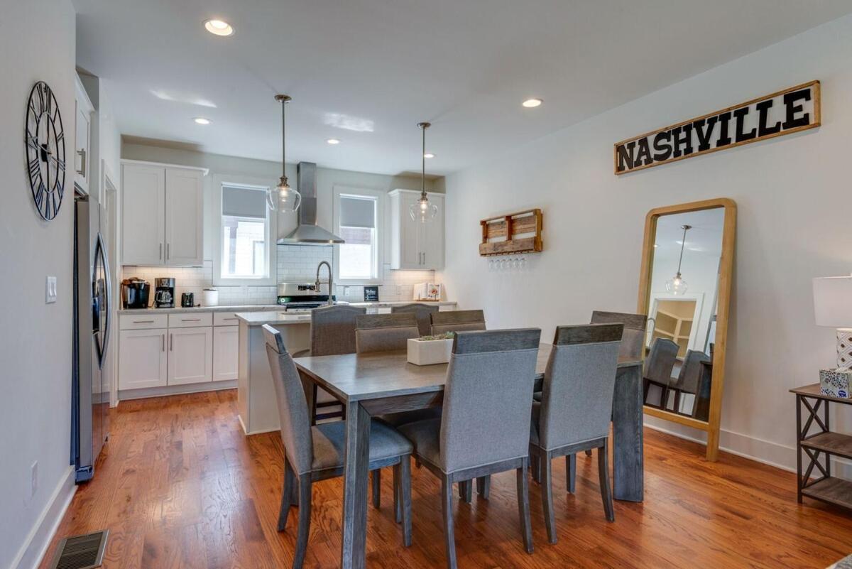 10 Percent Off New Downtown Sleeps 8