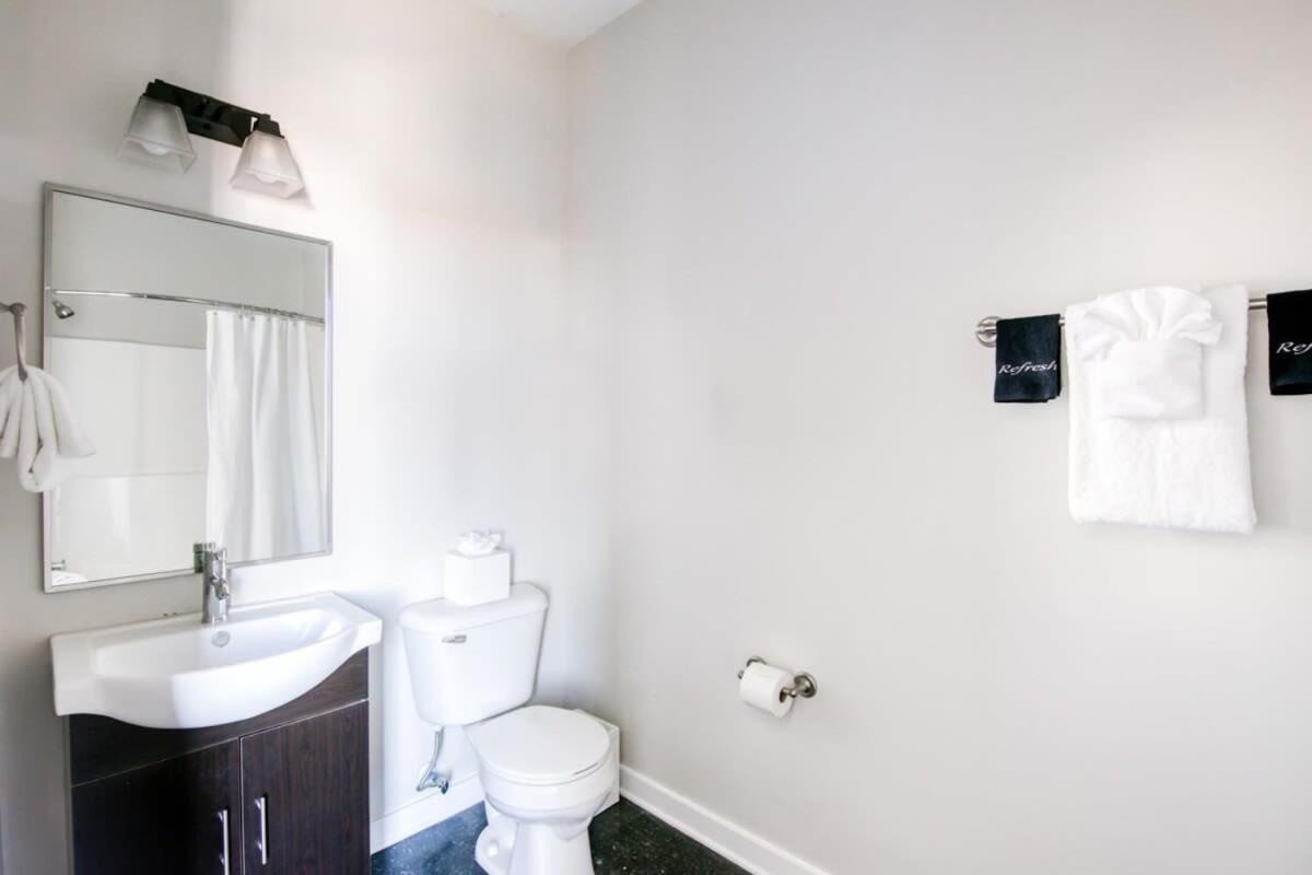 Cozysuites Music Row Chic 1br W Free Parking 12 Apartment *