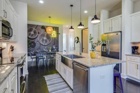 Luxurious Retreat With Rooftop * Nashville