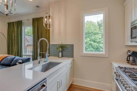 Taylor Haus Iii - Urban Rooftop Retreat * Nashville