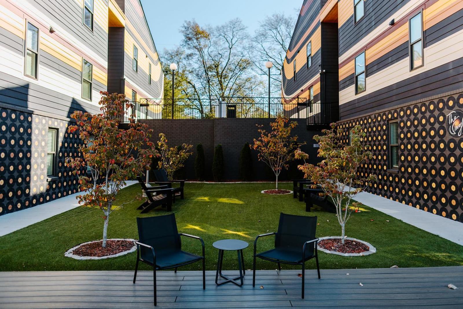 The Vinyl At Music Row - Garden Apartment Nashville
