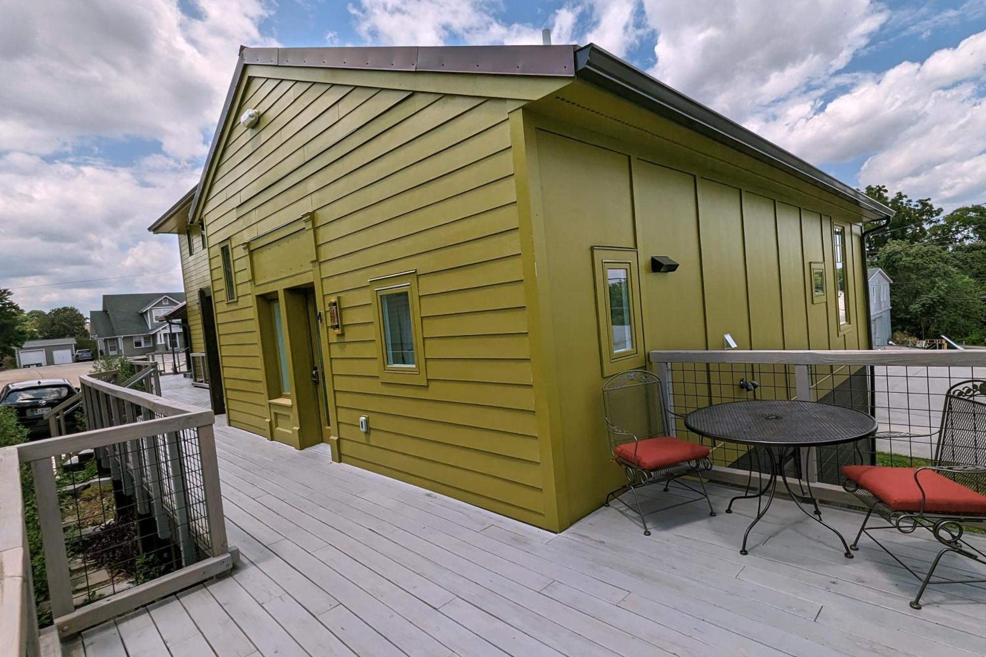 Apartment Westwood Shed In By Geodis Vanderbilt Belmont, 1 Accessible