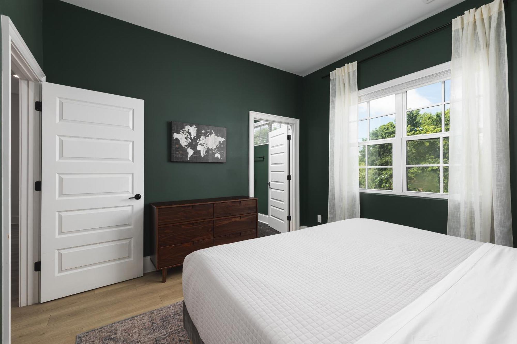 Luxury 2 Bedroom Walk To Coffee And Restaurants Nashville