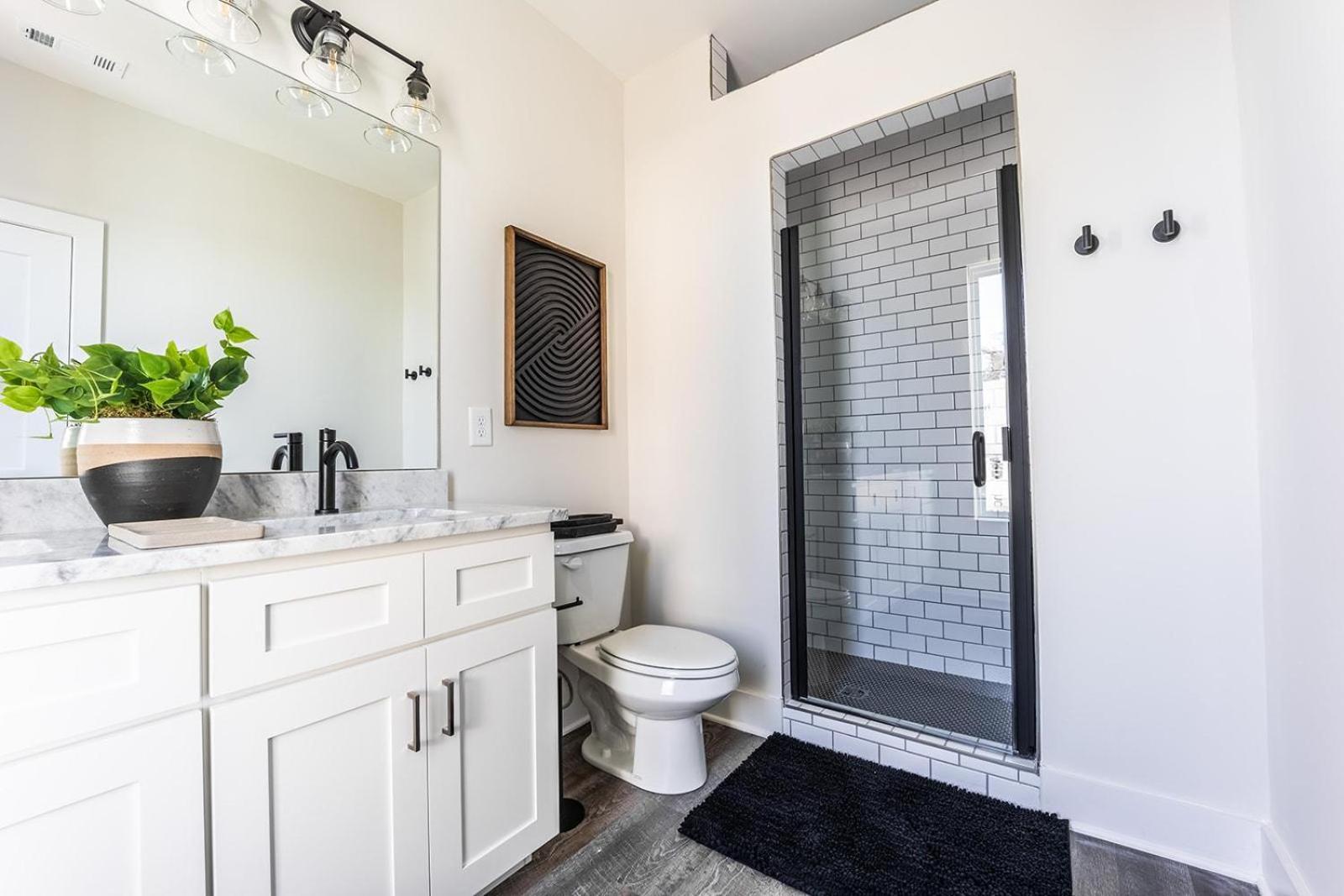 - 234 Oceola Ave *