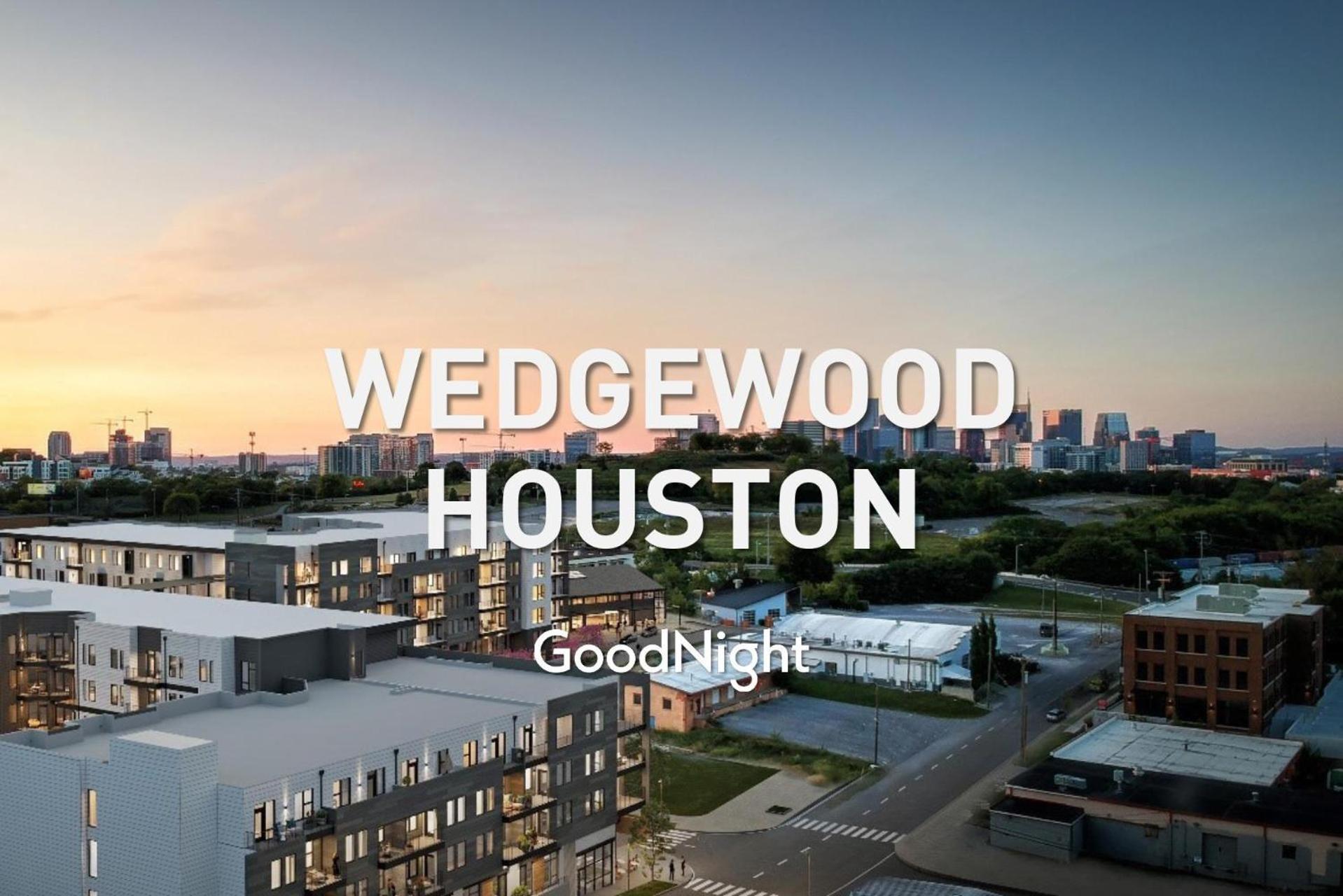 Mesmerize Melrose - 5 Mins To Broadway - Rooftop Deck Holiday home *