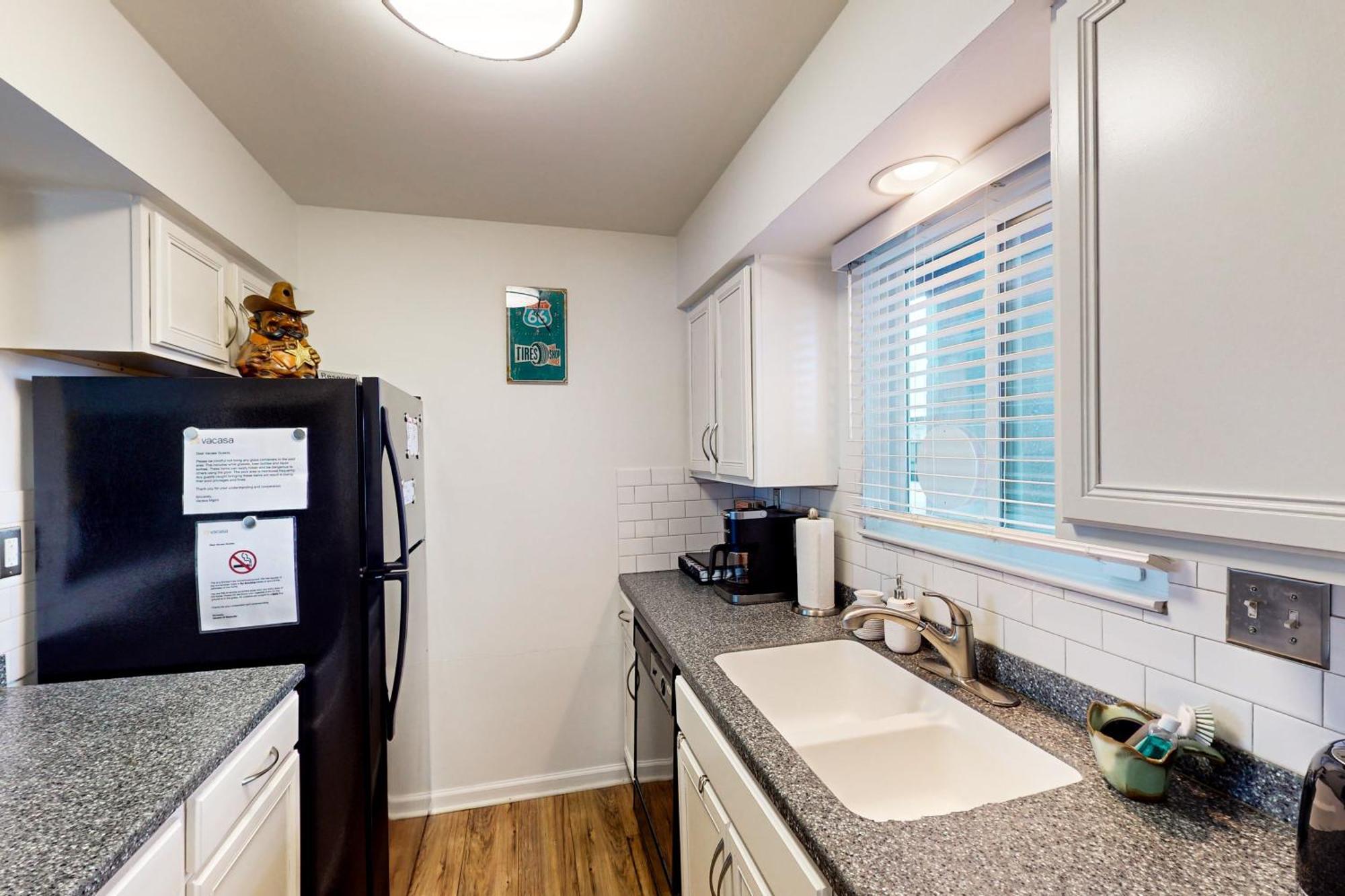 Nash-vegas Oasis Apartment *
