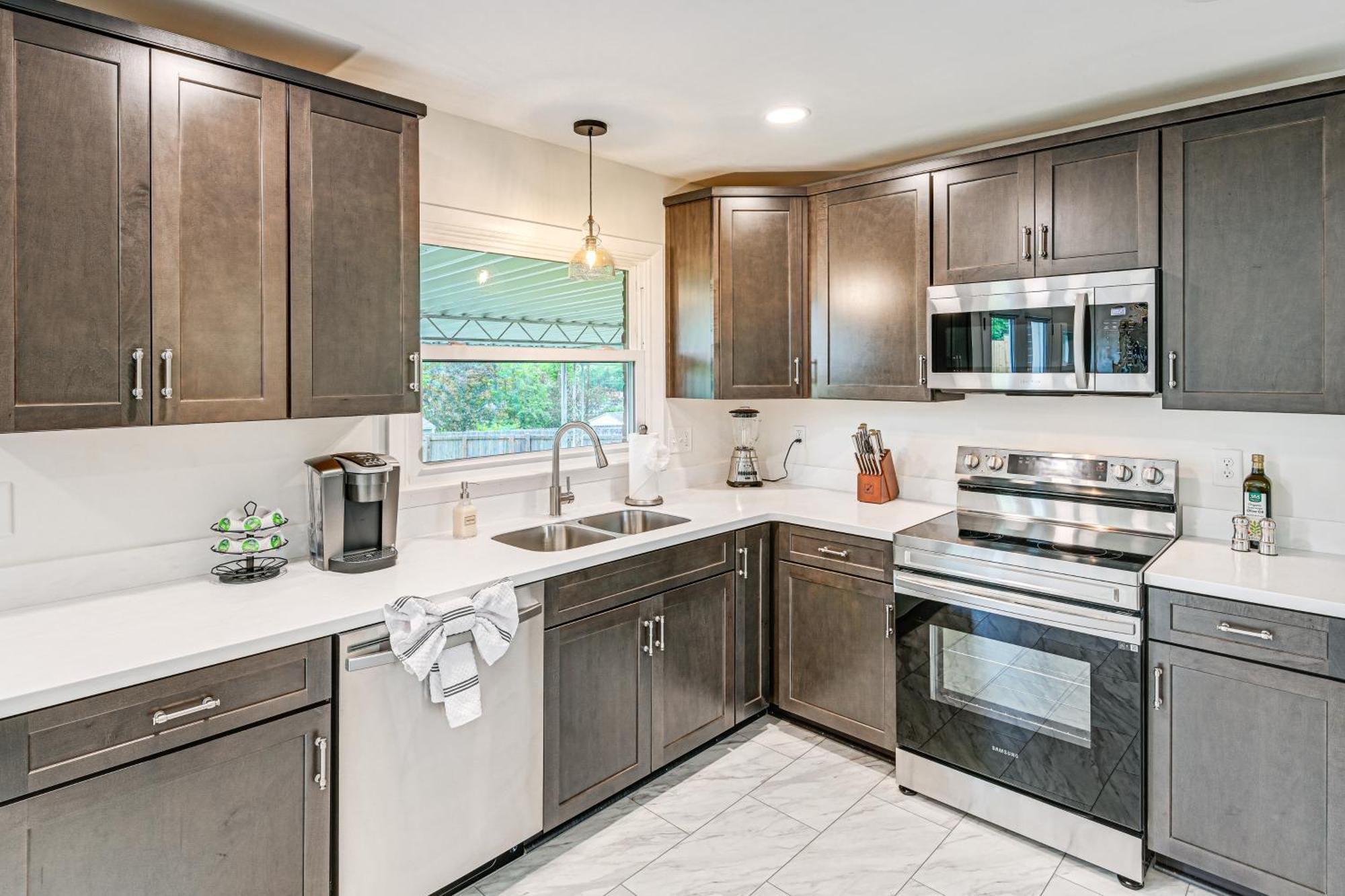Family-friendly Less Than 5 Mi To Downtown *