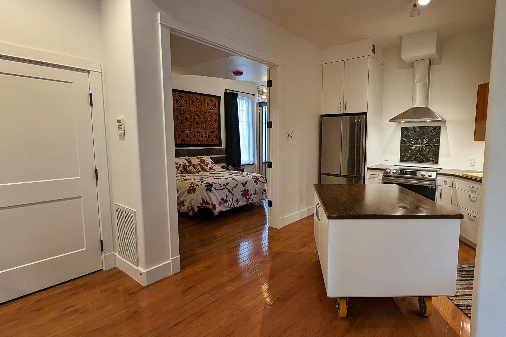 Apartment Westwood Shed In By Geodis Vanderbilt Belmont, 1 Accessible *