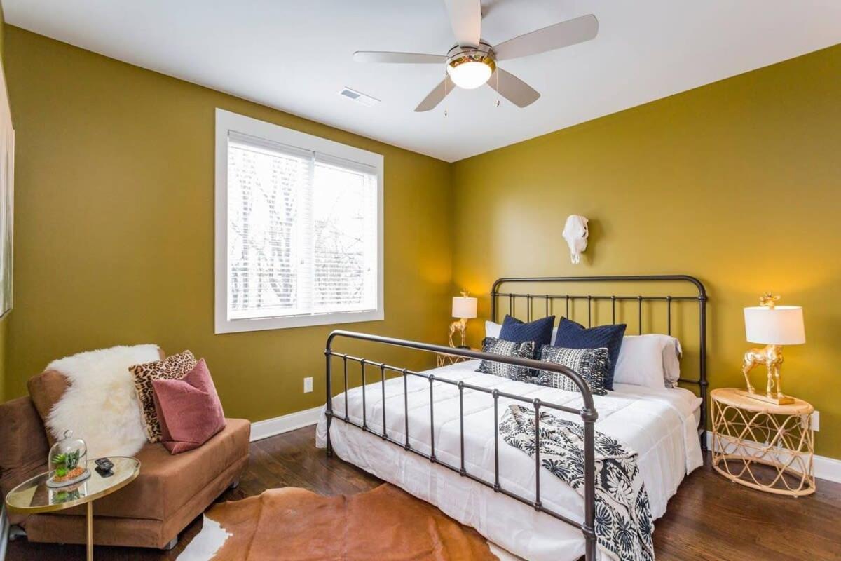 2 5 Miles To Dwntn 3 King Beds - Garage Parking Nashville