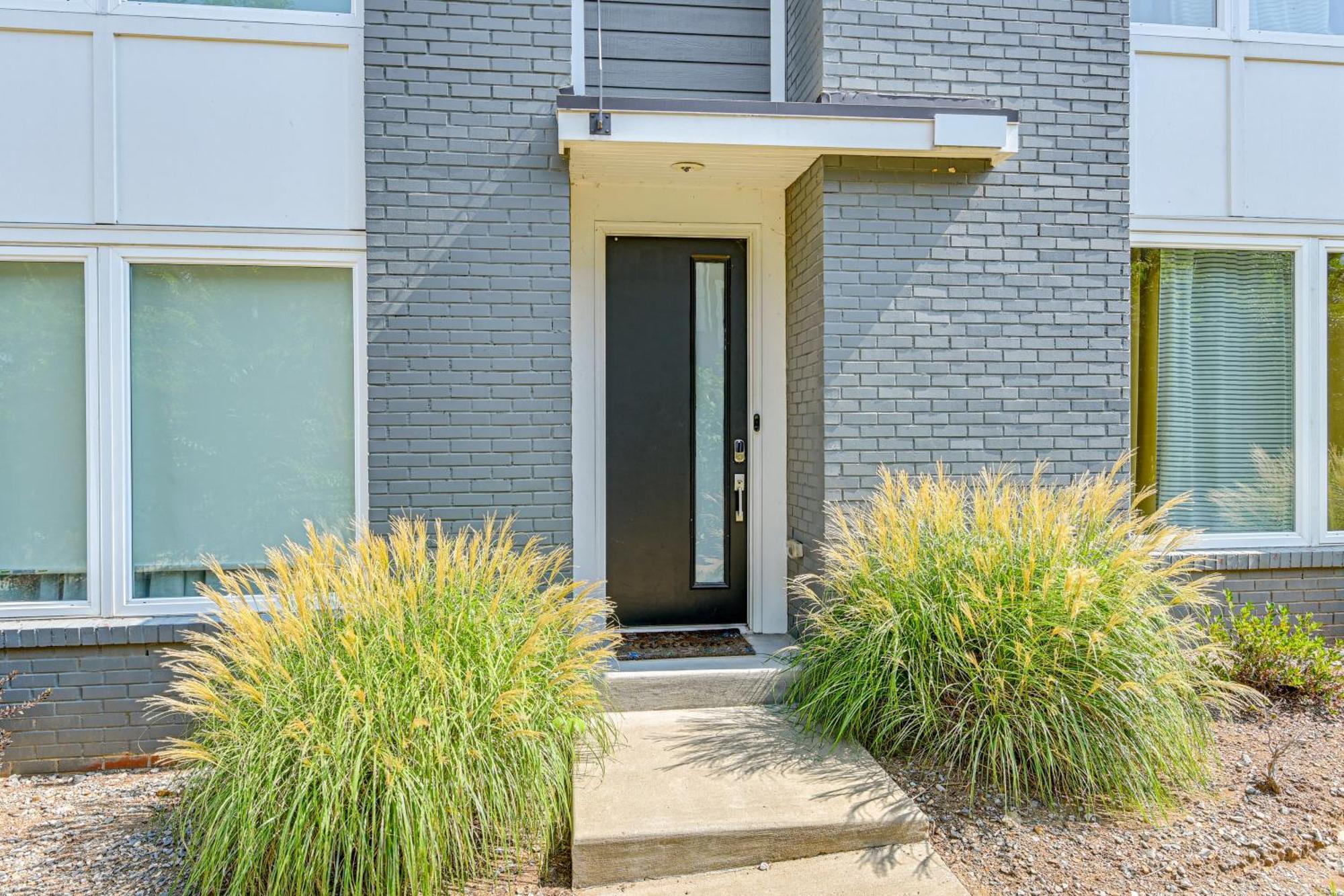 Bright Townhome About 5 Mi To Downtown! * Nashville