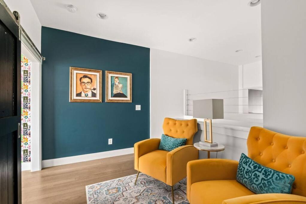 Modern Townhouse Near Vandy And Parthenon Holiday home Nashville
