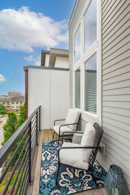 Holiday home Modern Townhouse Near Vandy And Parthenon Nashville