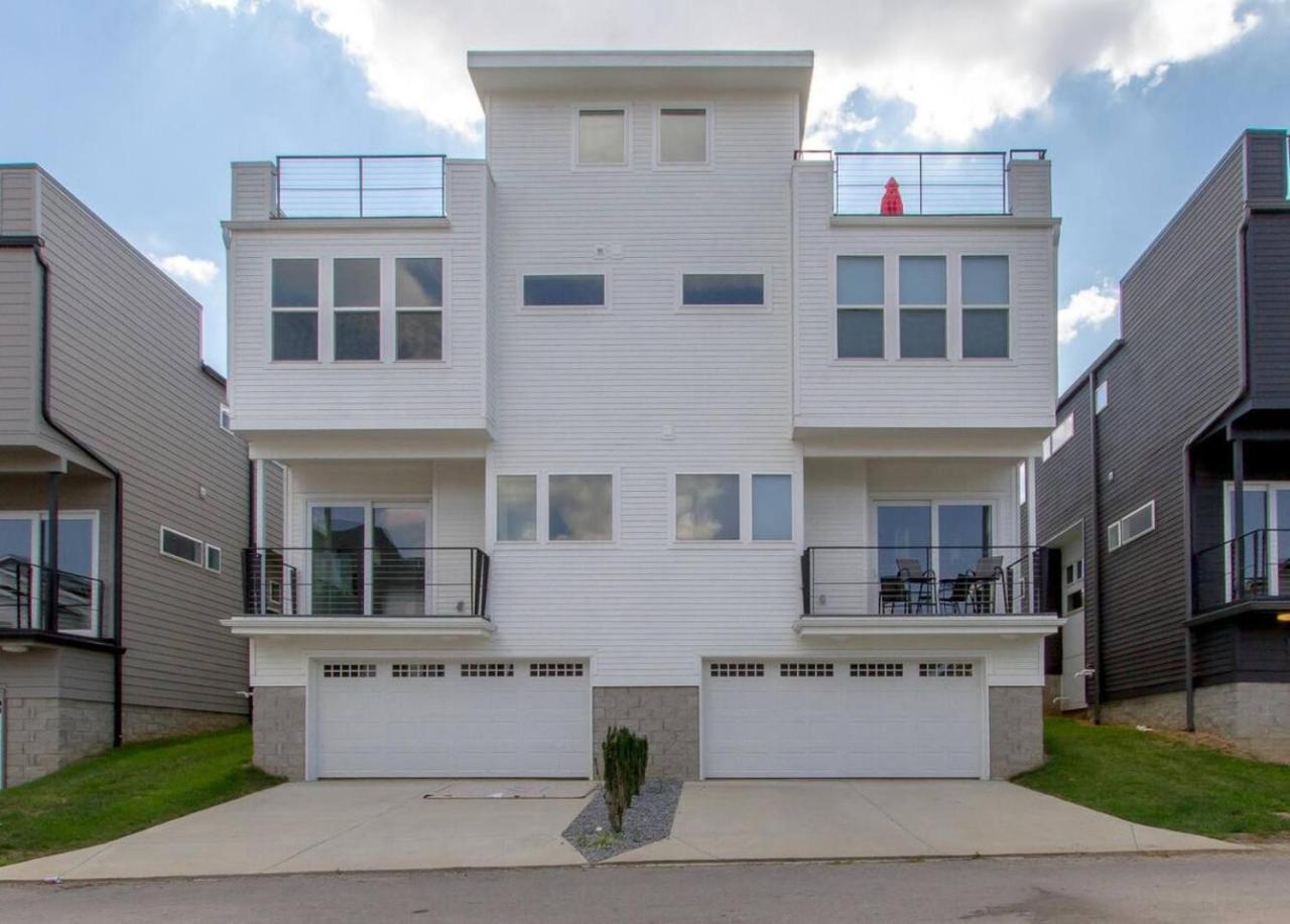 Southside Extraordinaire Walk To Gulch Lux Four Bedroom * Nashville