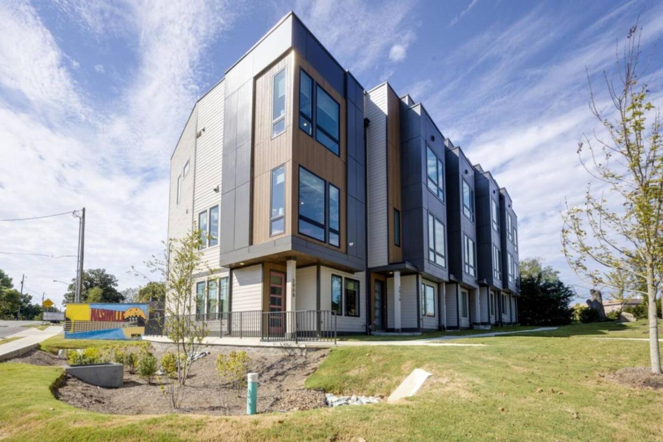 Holiday home Music Four Bedrooms Four Bathrooms Stunning Rooftop *