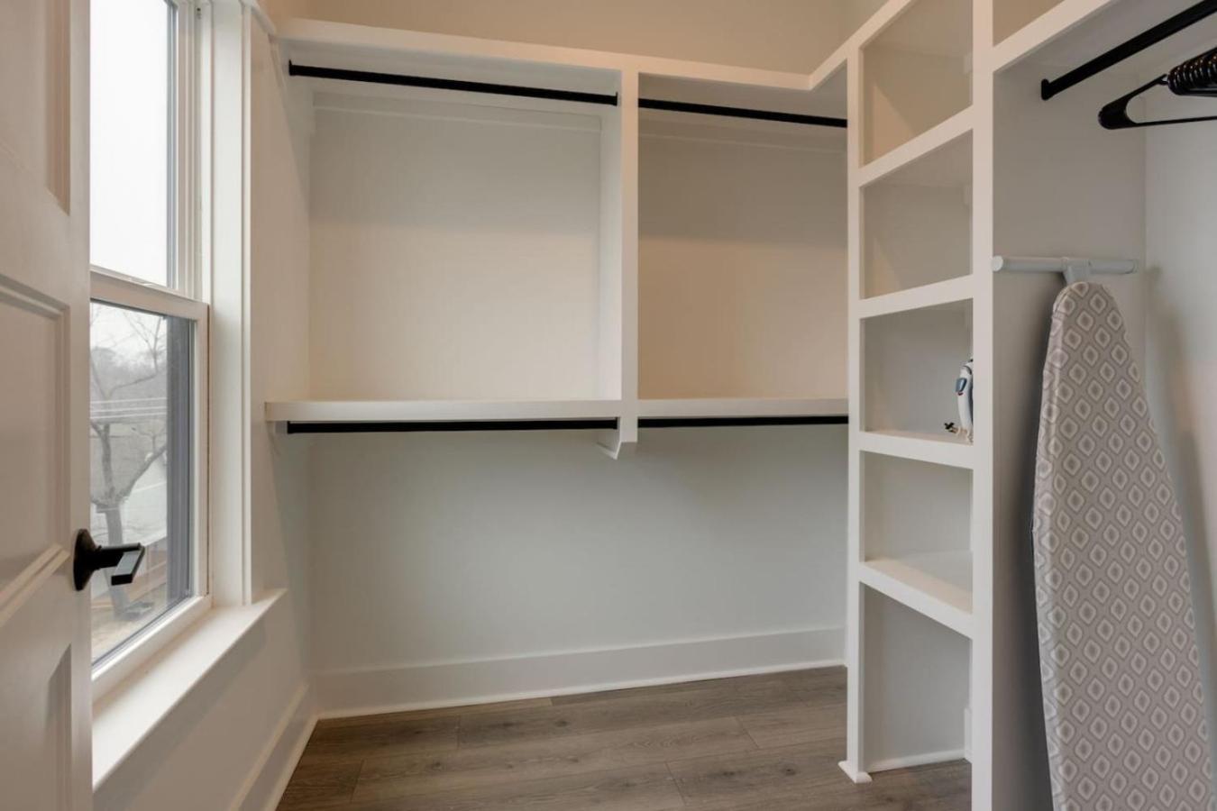 Premier Townhome East Minutes Downtown Holiday home Nashville