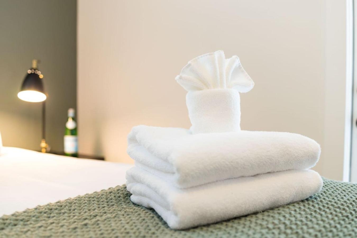 Holiday home Premier Townhome East Minutes Downtown