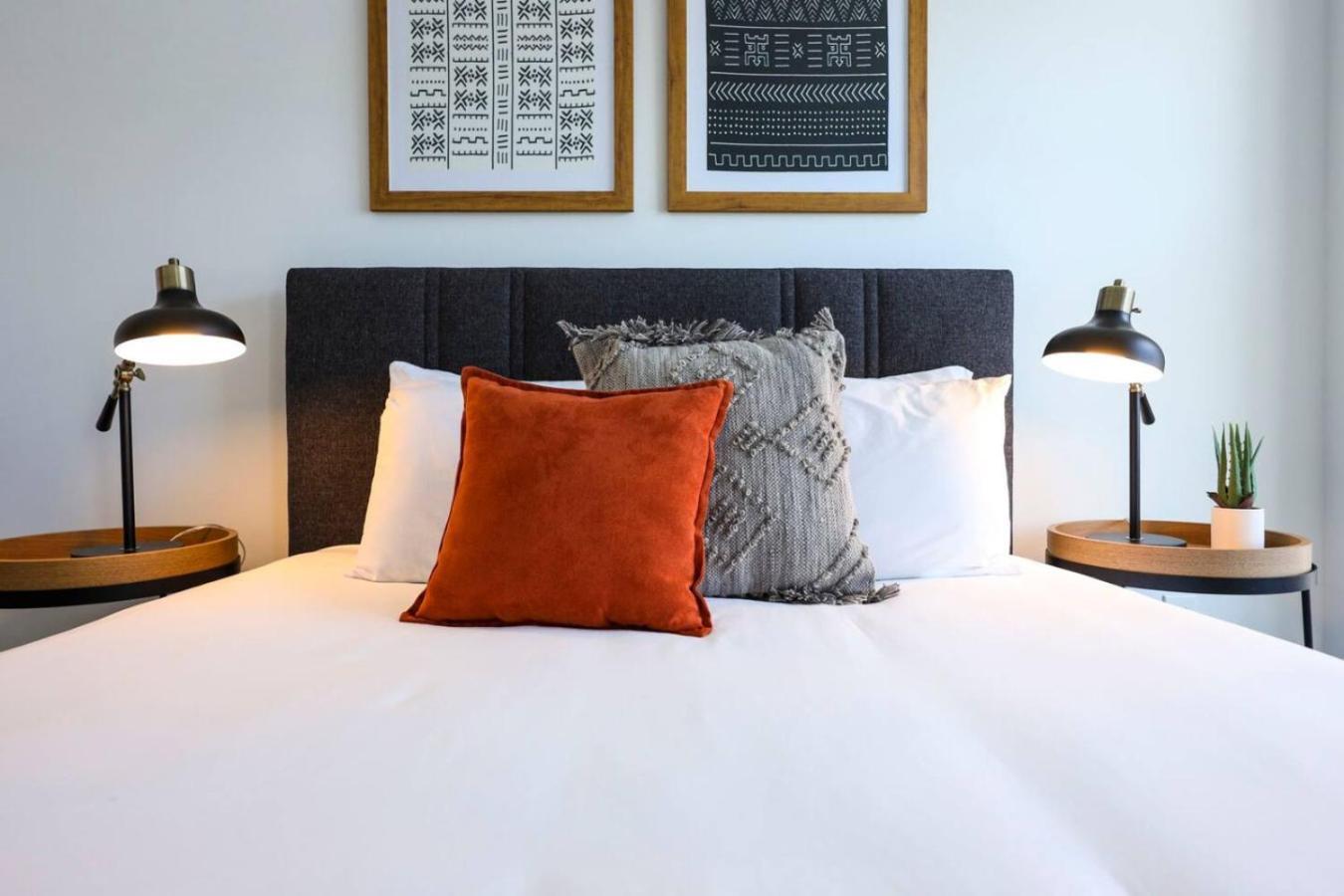 Two Side By Side Townhomes West Luxury Holiday home *