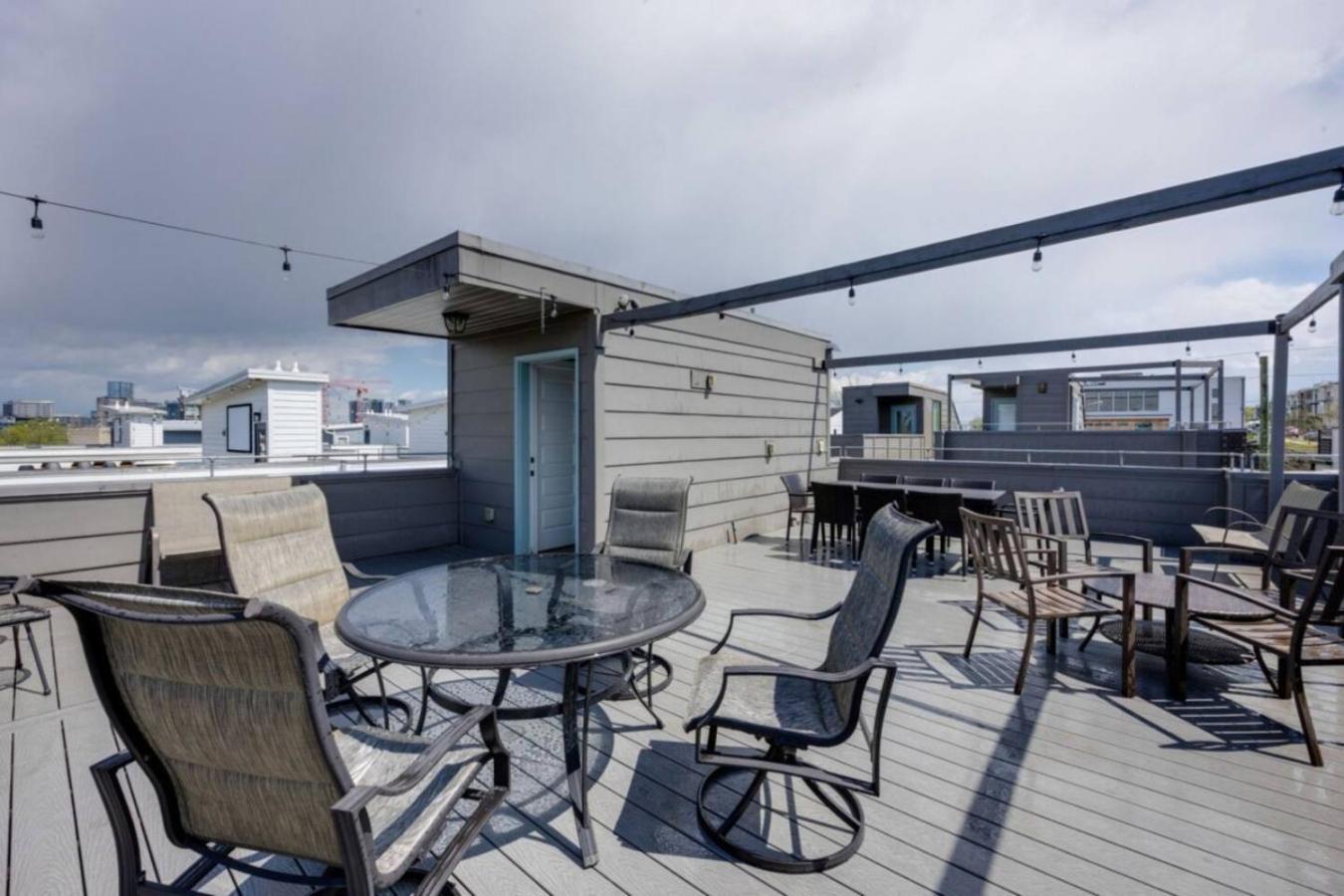 The Americana 4 Bedroom 3.5 Bath Luxury Holiday home