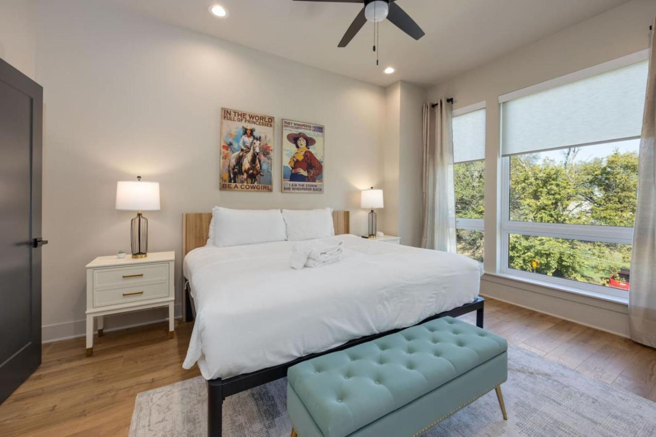 Music Abode And Cowgirl Up Dual Townhomes * Nashville