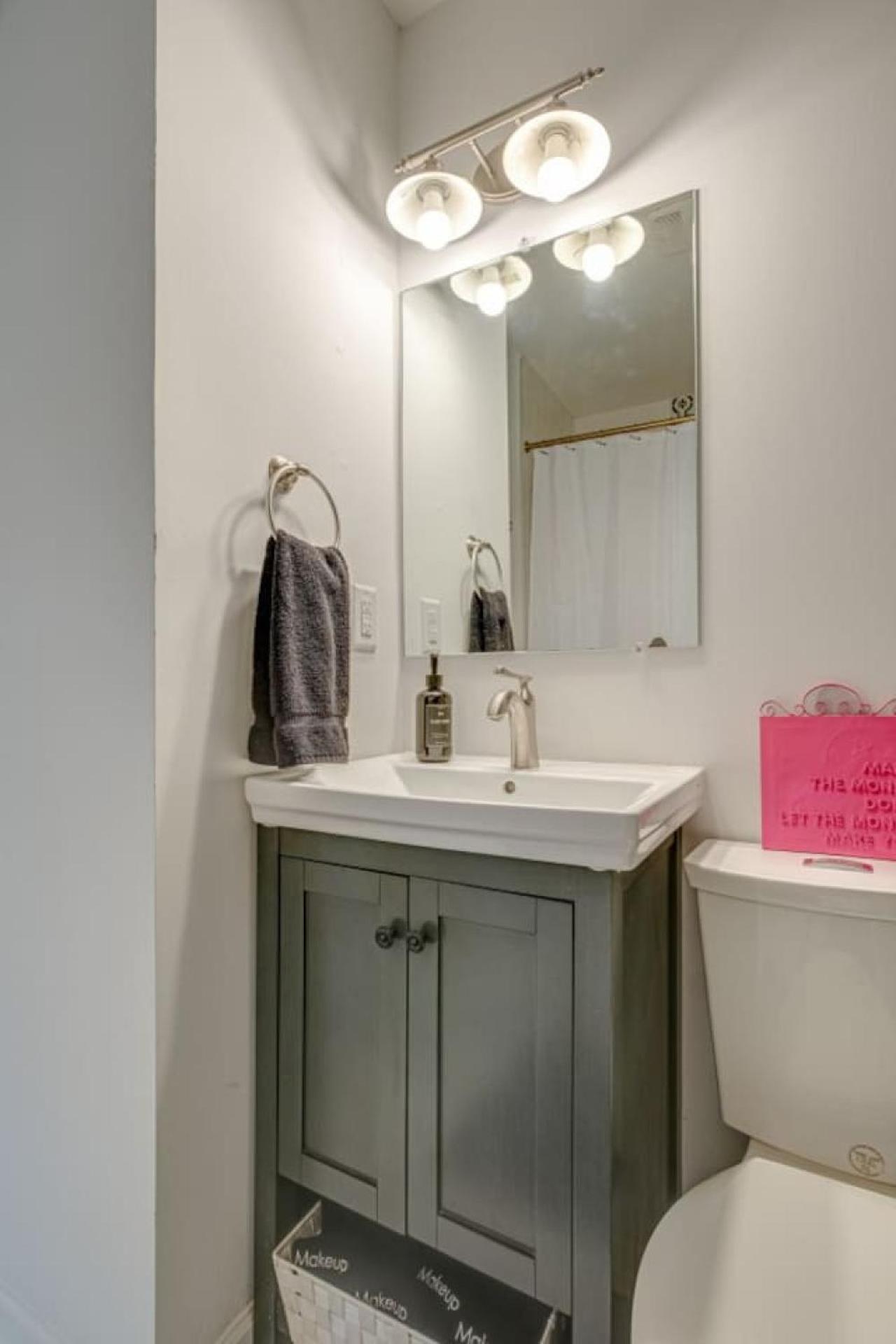 The Titan - Pet Friendly Fire-pit Family Friendly Holiday home Nashville