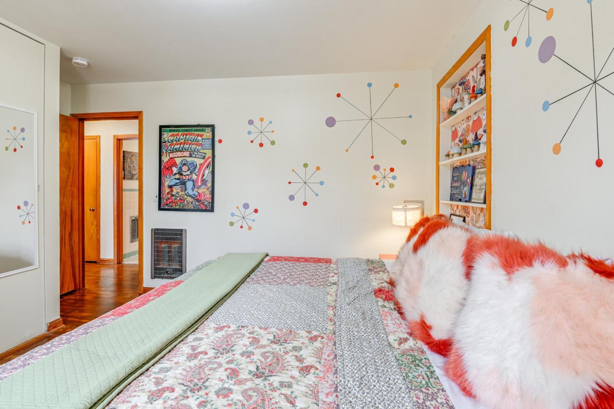Holiday home 6 Mi To Downtown 70s-themed In Nashville! Nashville