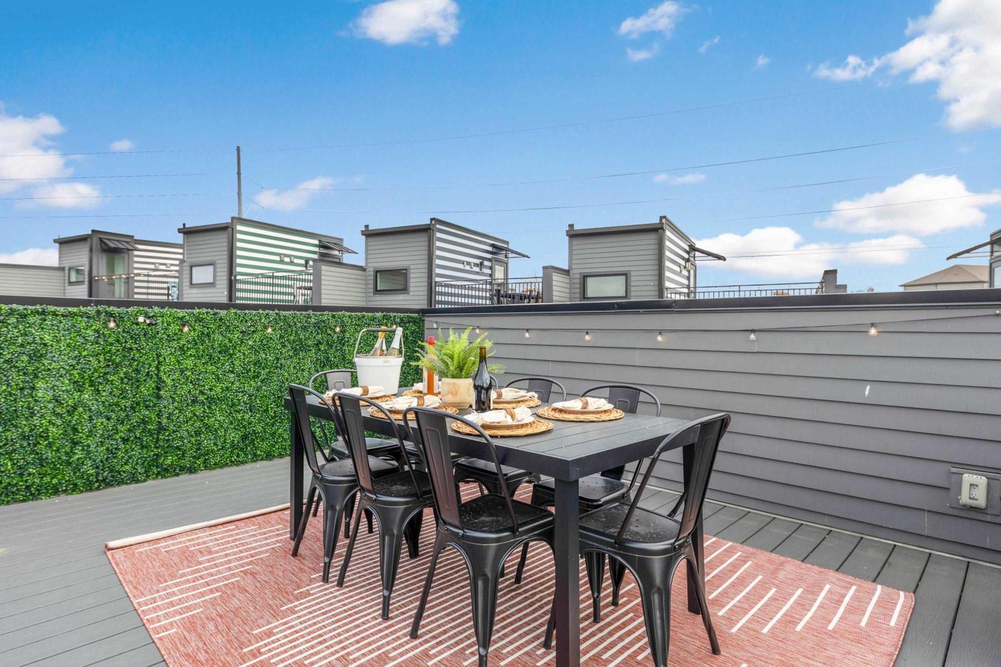 Holiday home The Daylily & The Aster - Two Four Bedroom Homes