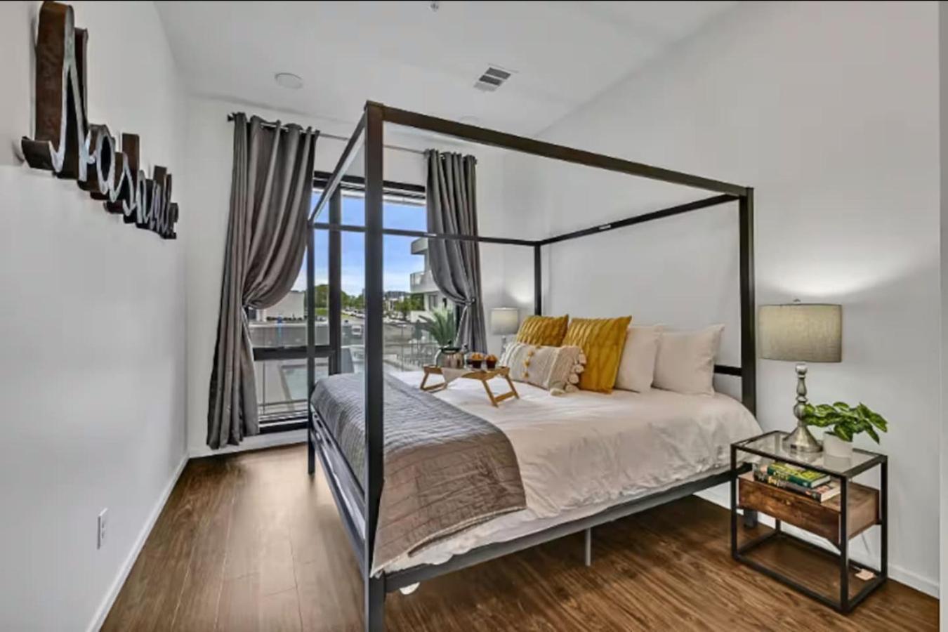 Escape Perfect For Couples * Nashville