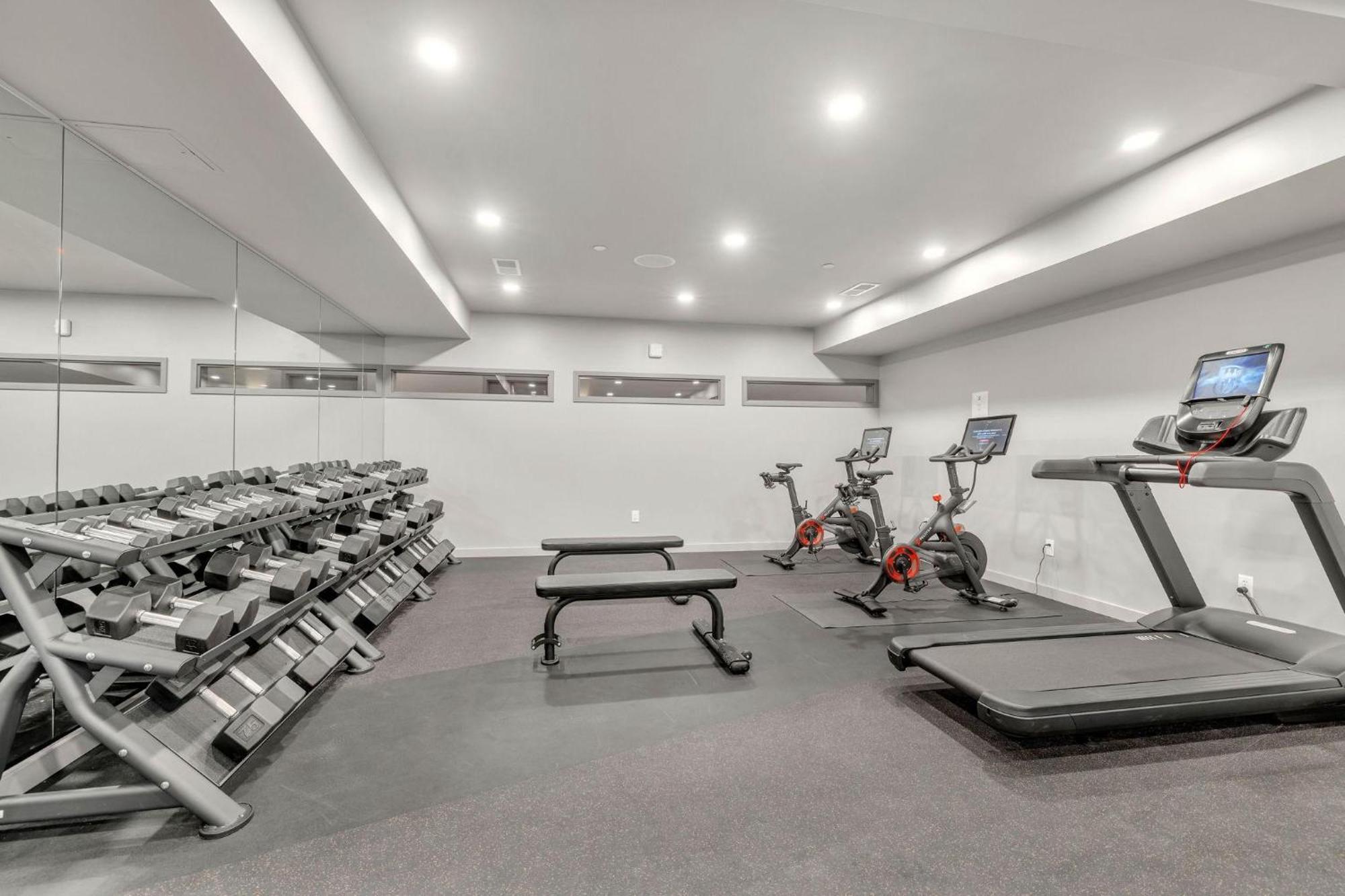 Hyve -tropical Peach -walk To Broadway - Pool&gym! Nashville