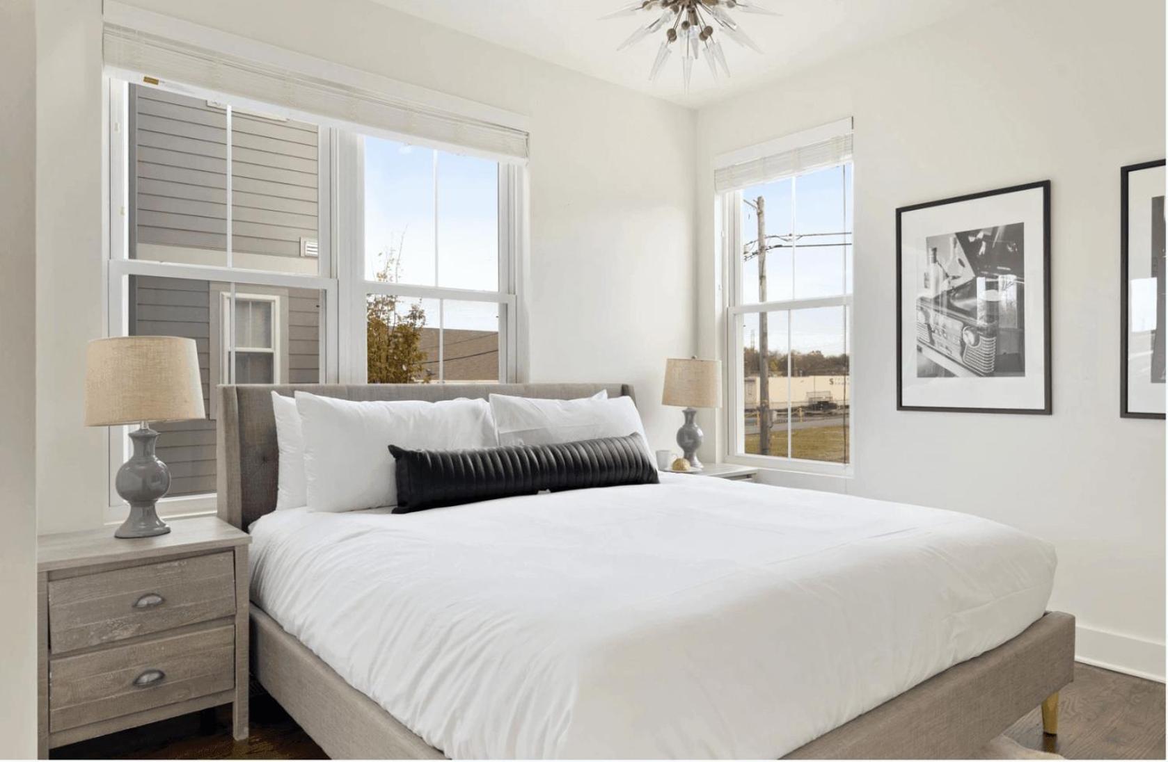 Hart Buyout 1 By Avantstay Two Town House Buyout W Modern Amenities In