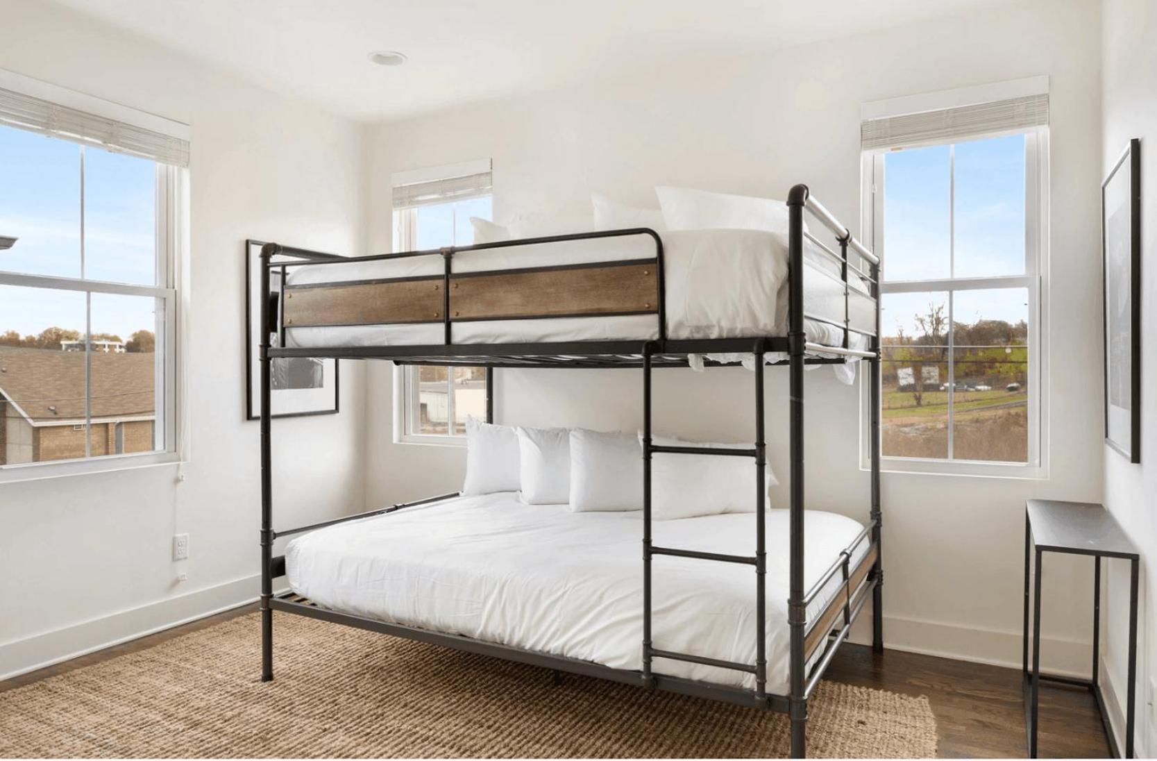 Hart Buyout 1 By Avantstay Two Town House Buyout W Modern Amenities In * Nashville