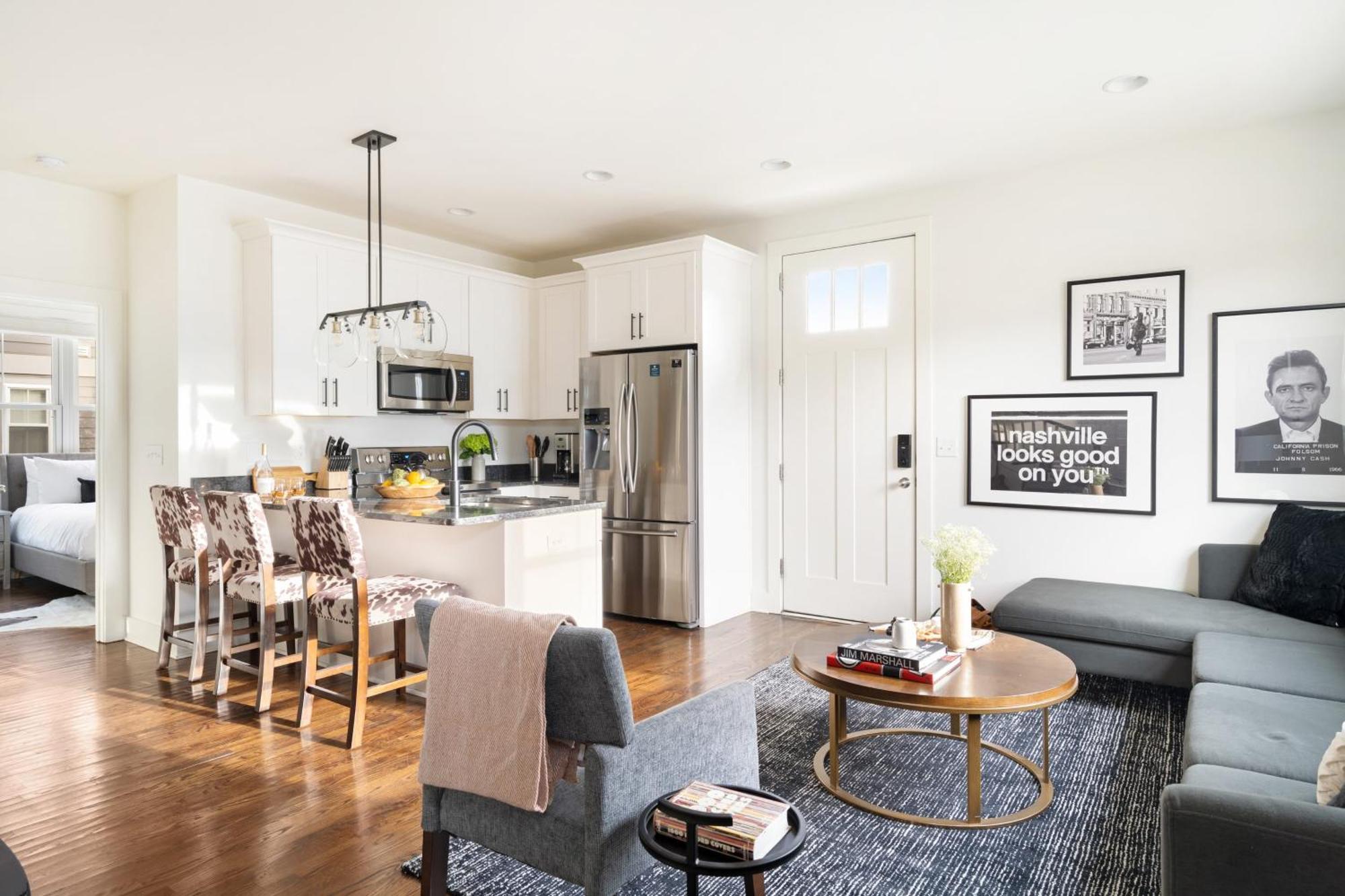 Hart Buyout 1 By Avantstay Two Town House Buyout W Modern Amenities In Holiday home *