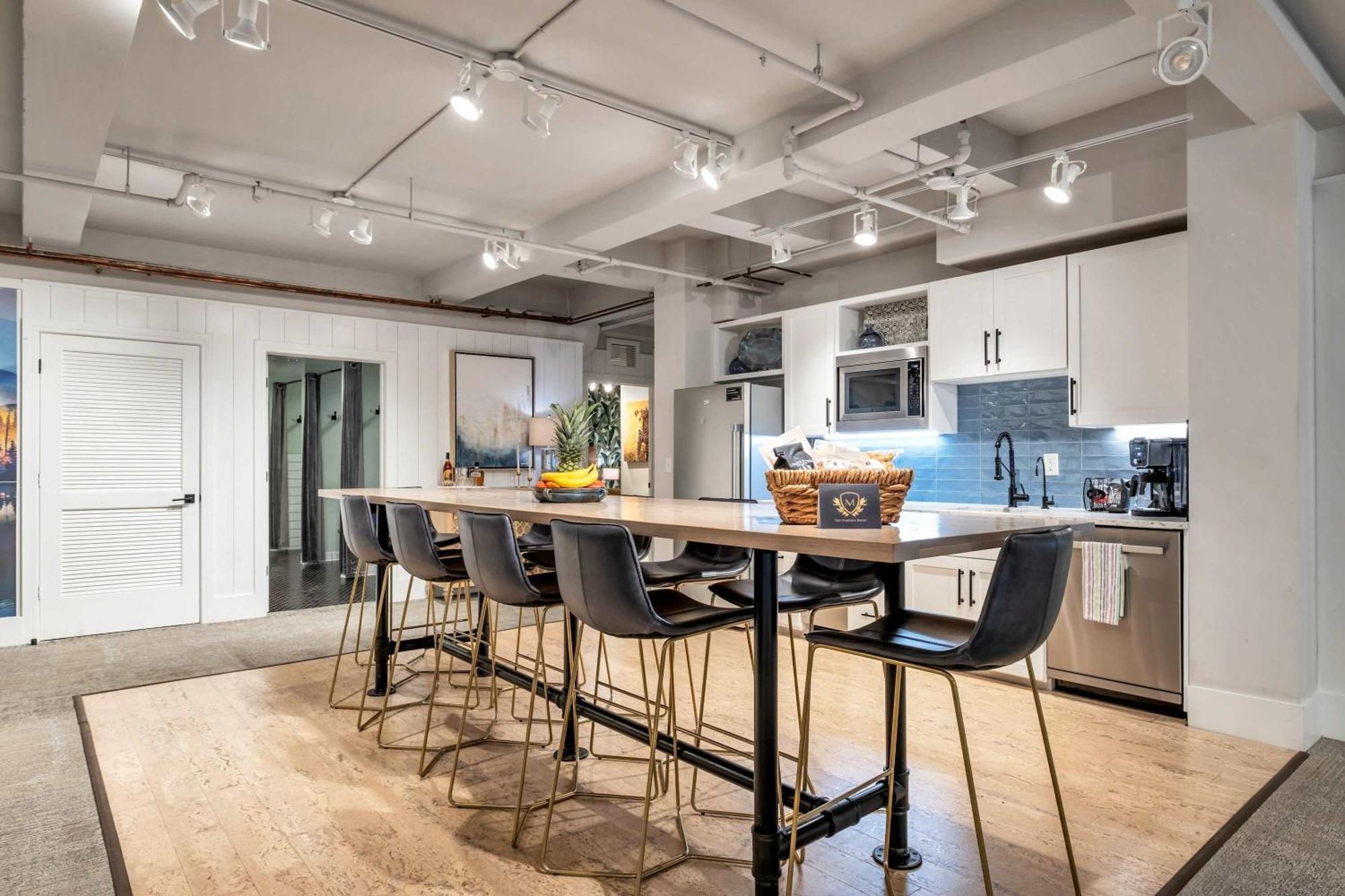 Hangover Easy 6br By Maddox Apartment Nashville