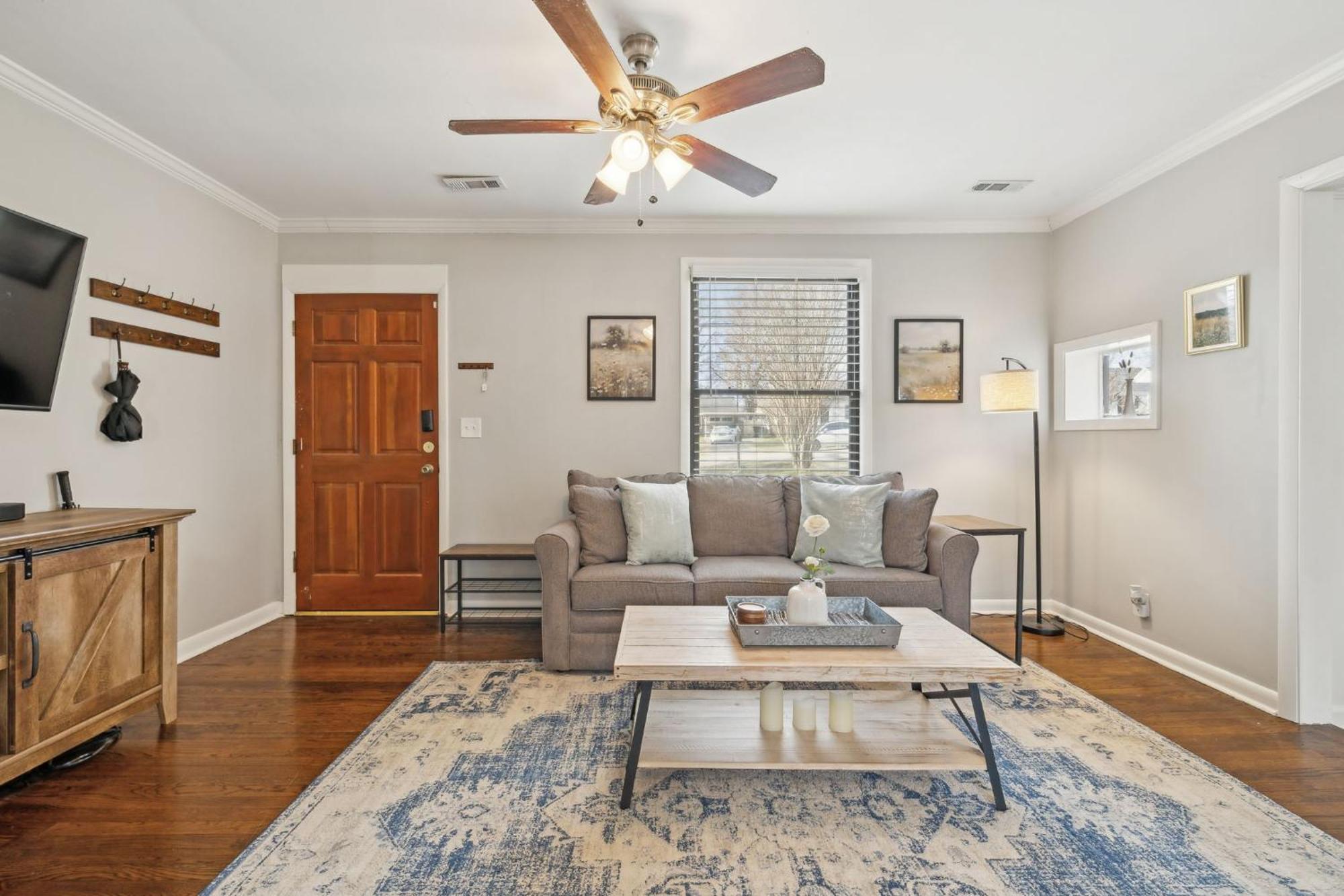 Holiday home East Family Abode 30 Or Days By Skyrun Nashville