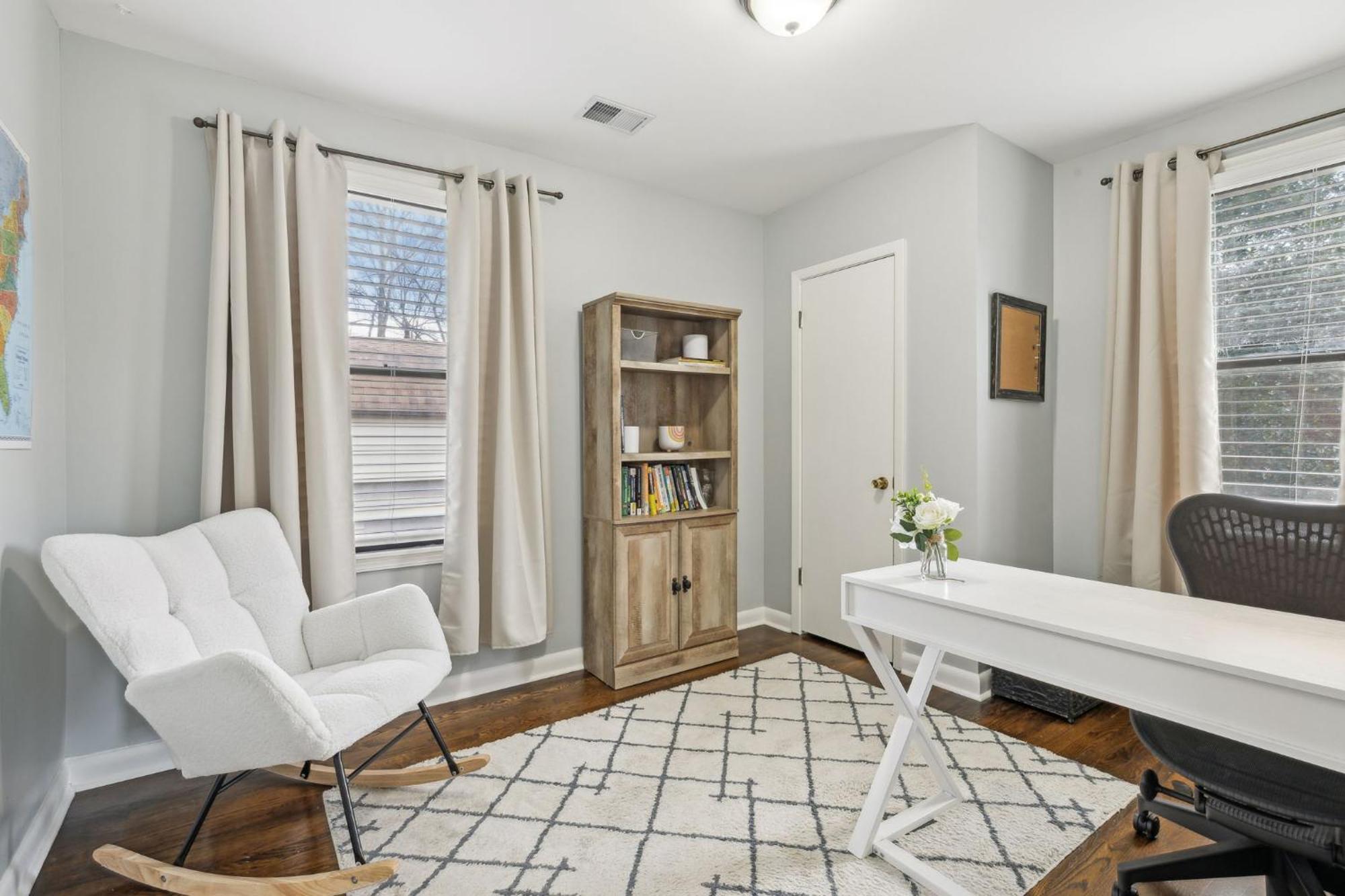 East Family Abode 30 Or Days By Skyrun Nashville