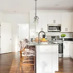 Hart Suite Buyout 2 By Avantstay Two Nashville Town Houses W Stunning Amenities Design